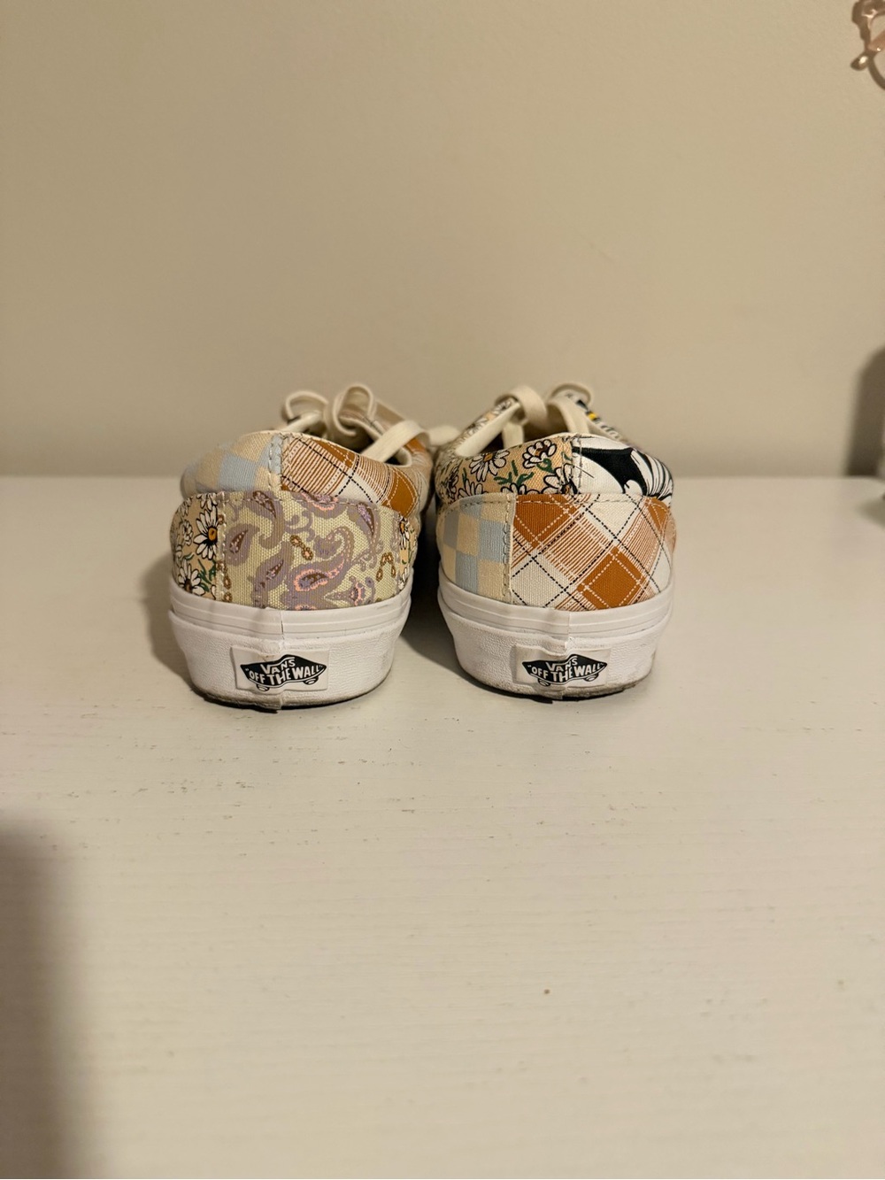 Vans Women's Patchwork Pattern Low Top Sneakers - Cream, Black & Light Blue - Picture 4 of 7
